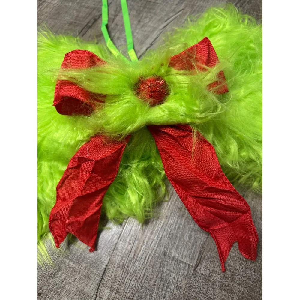 Green Faux Fur Grinch Christmas Bow Red Accent Holiday Wall Decor Wreath